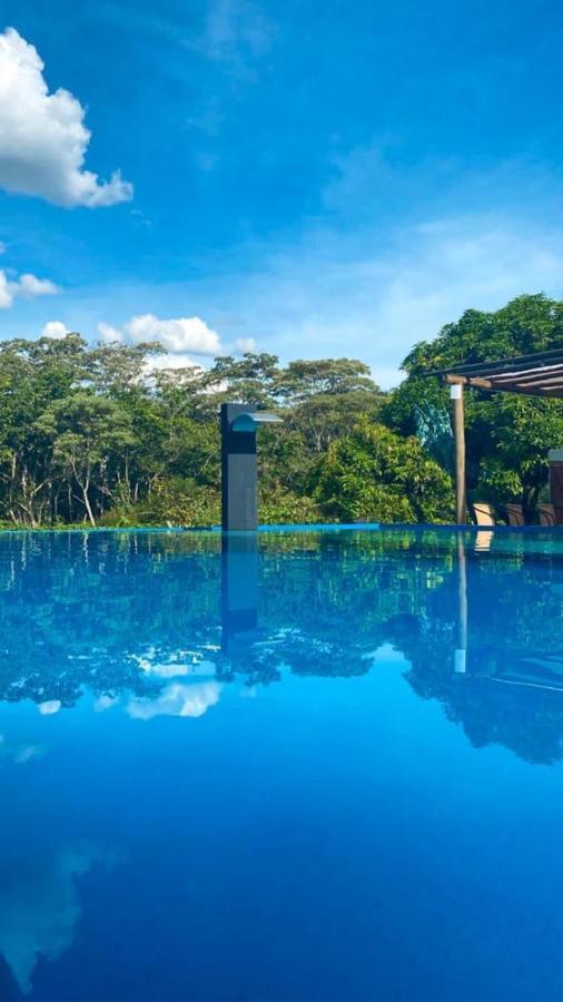 Vila Condorアチバイア エクステリア 写真